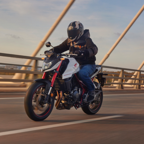 Honda_CB750_Hornet_Moto1_Motorcycles_Maroochydore_KTM